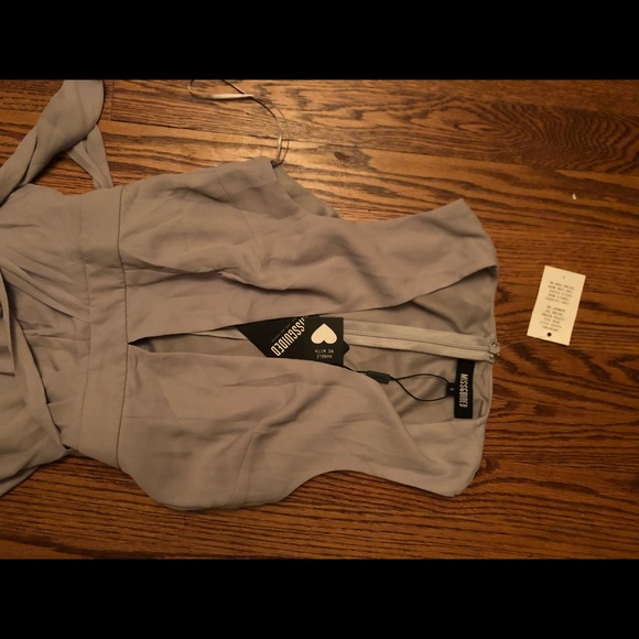 Misguided romper with long train - Picture 4 of 4